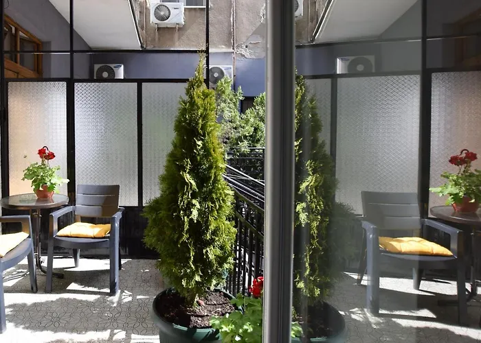 Crown - Your Comfortable Apartman